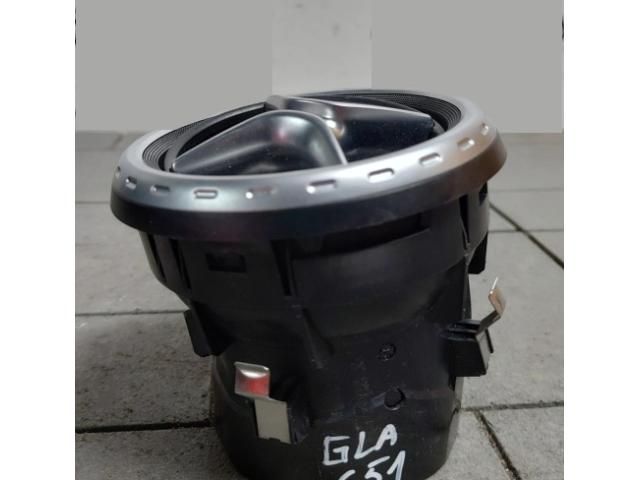 bontott MERCEDES-BENZ GLA-CLASS Középső Szellőző