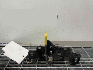 bontott MERCEDES-BENZ GLA-CLASS Motorháztető Zárszerkezet