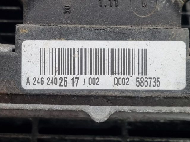 bontott MERCEDES-BENZ GLA-CLASS Tartó Bak