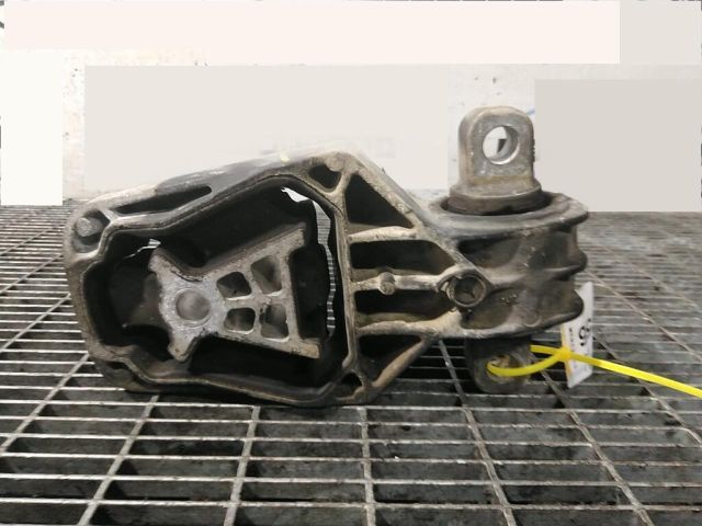 bontott MERCEDES-BENZ GLA-CLASS Tartó Bak