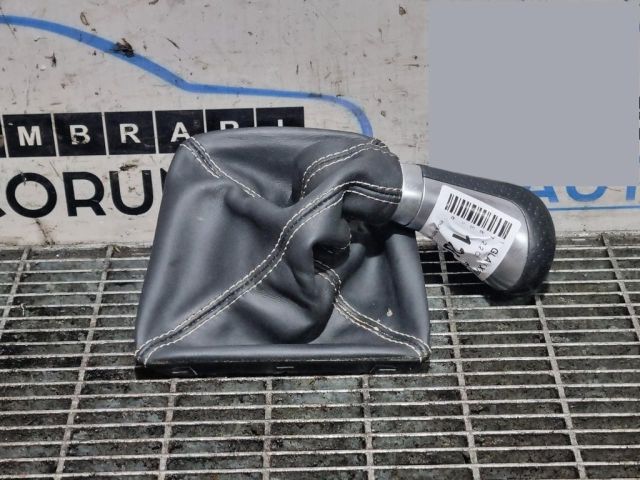 bontott MERCEDES-BENZ GLA-CLASS Váltógomb