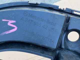 bontott MERCEDES-BENZ GLA Első Lökhárító Alsó Középső Díszrács