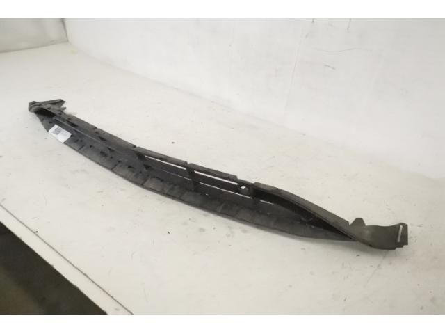 bontott MERCEDES-BENZ GLA Első Lökhárító Alsó Középső Díszrács