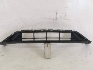 bontott MERCEDES-BENZ GLA Első Lökhárító Alsó (Műanyag)