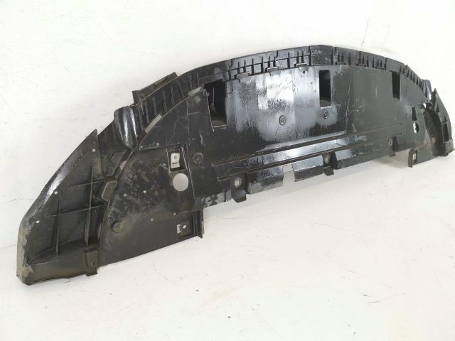 bontott MERCEDES-BENZ GLA Első Lökhárító Alsó Tálca