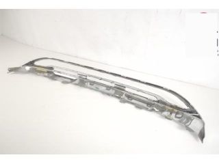 bontott MERCEDES-BENZ GLA Első Lökhárító Díszléc