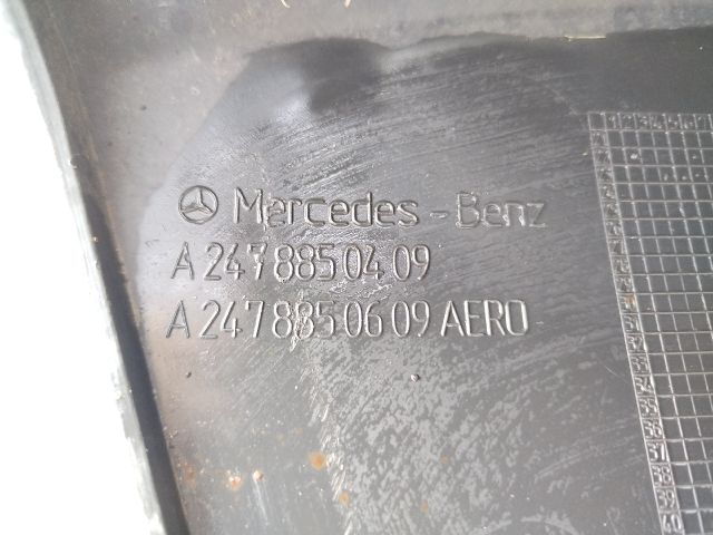 bontott MERCEDES-BENZ GLA Első Lökhárító (Üresen)