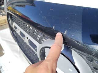 bontott MERCEDES-BENZ GLA Első Lökhárító (Üresen)