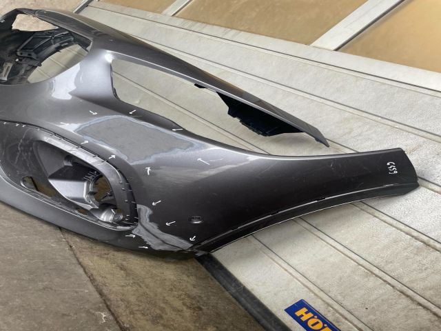 bontott MERCEDES-BENZ GLA Első Lökhárító (Üresen)