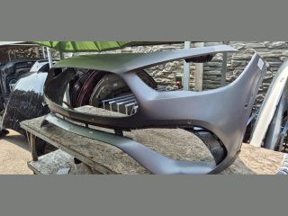 bontott MERCEDES-BENZ GLA Első Lökhárító (Üresen)