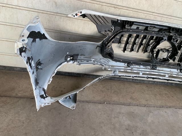 bontott MERCEDES-BENZ GLA Első Lökhárító (Üresen)