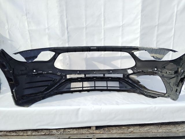 bontott MERCEDES-BENZ GLA Első Lökhárító (Üresen)