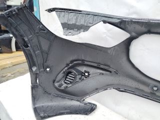 bontott MERCEDES-BENZ GLA Első Lökhárító (Üresen)