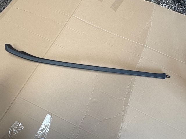 bontott MERCEDES-BENZ GLA Első Szélvédő Bal Díszléc