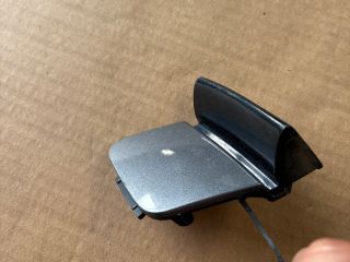 bontott MERCEDES-BENZ GLA Első Vonószem Burkolat