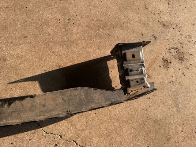 bontott MERCEDES-BENZ GLA Hátsó Lökhárító Merevítő (Fém)