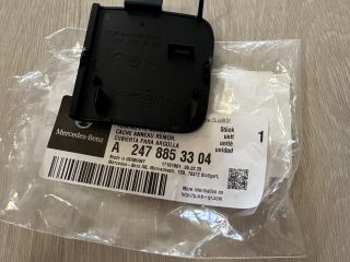 bontott MERCEDES-BENZ GLA Hátsó Vonószem Burkolat