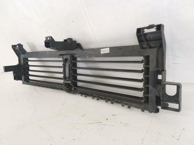 bontott MERCEDES-BENZ GLA Hűtő Légterelő