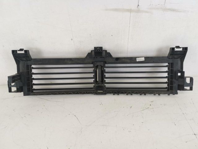 bontott MERCEDES-BENZ GLA Hűtő Légterelő