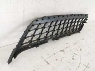 bontott MERCEDES-BENZ GLA Hűtőrács