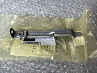 bontott MERCEDES-BENZ GLA Hűtőventilátor Tartó