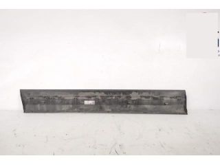 bontott MERCEDES-BENZ GLA Jobb első Ajtó Díszléc