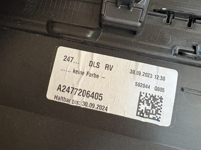 bontott MERCEDES-BENZ GLA Jobb első Ajtó Díszléc