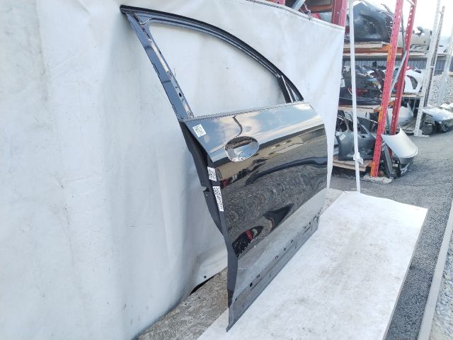 bontott MERCEDES-BENZ GLA Jobb első Ajtó (Üres lemez)