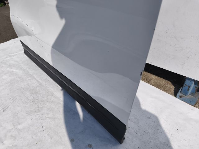 bontott MERCEDES-BENZ GLA Jobb első Ajtó (Üres lemez)