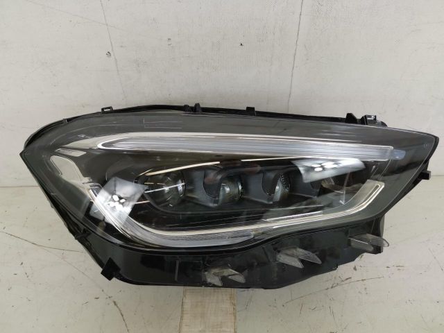 bontott MERCEDES-BENZ GLA Jobb Fényszóró