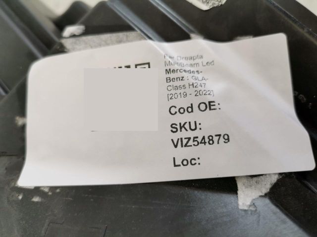 bontott MERCEDES-BENZ GLA Jobb Fényszóró