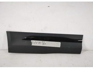 bontott MERCEDES-BENZ GLA Jobb hátsó Ajtó Díszléc