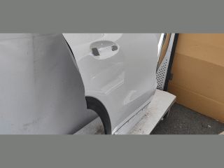 bontott MERCEDES-BENZ GLA Jobb hátsó Ajtó (Üres lemez)