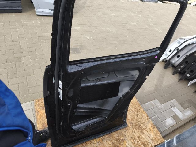 bontott MERCEDES-BENZ GLA Jobb hátsó Ajtó (Üres lemez)