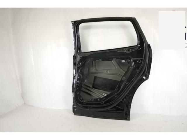 bontott MERCEDES-BENZ GLA Jobb hátsó Ajtó (Üres lemez)