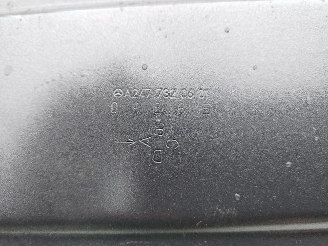 bontott MERCEDES-BENZ GLA Jobb hátsó Ajtó (Üres lemez)