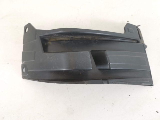 bontott MERCEDES-BENZ GLA Jobb hátsó Lökhárító Díszléc