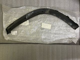 bontott MERCEDES-BENZ GLA Jobb hátsó Sárvédő Díszléc