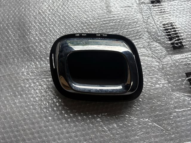 bontott MERCEDES-BENZ GLA Jobb Kipufogó Vég