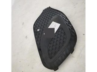 bontott MERCEDES-BENZ GLA Jobb Ködlámpa Rács