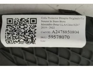 bontott MERCEDES-BENZ GLA Jobb Ködlámpa Rács