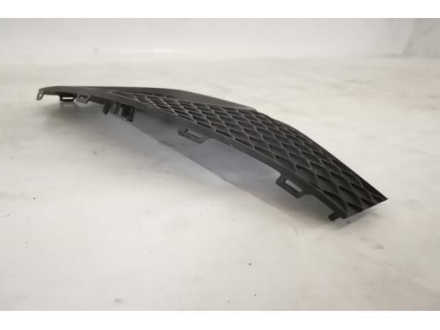 bontott MERCEDES-BENZ GLA Jobb Ködlámpa Rács