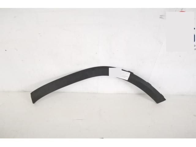 bontott MERCEDES-BENZ GLB Bal hátsó Sárvédő Díszléc