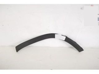 bontott MERCEDES-BENZ GLB Bal hátsó Sárvédő Díszléc