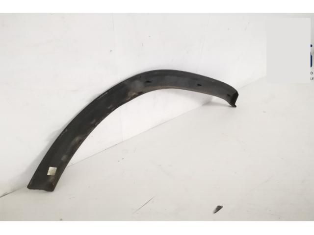 bontott MERCEDES-BENZ GLB Bal hátsó Sárvédő Díszléc