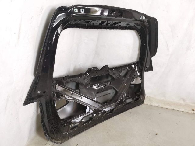 bontott MERCEDES-BENZ GLB Csomagtérajtó (Üres lemez)