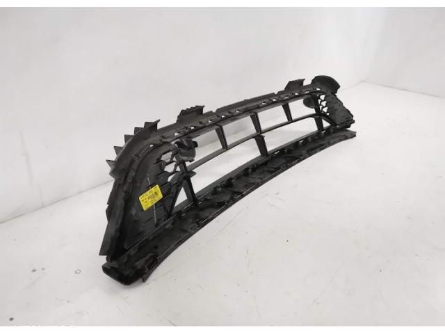 bontott MERCEDES-BENZ GLB Első Lökhárító Alsó Középső Díszrács