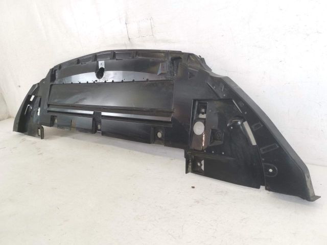 bontott MERCEDES-BENZ GLB Első Lökhárító Alsó Tálca