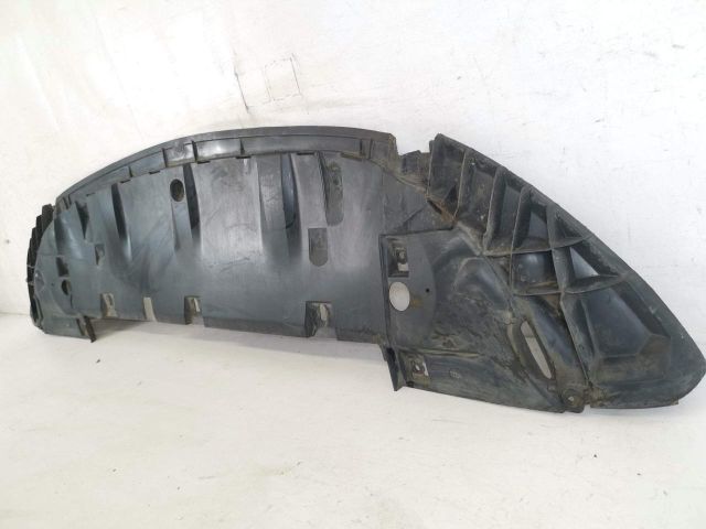 bontott MERCEDES-BENZ GLB Első Lökhárító Alsó Tálca