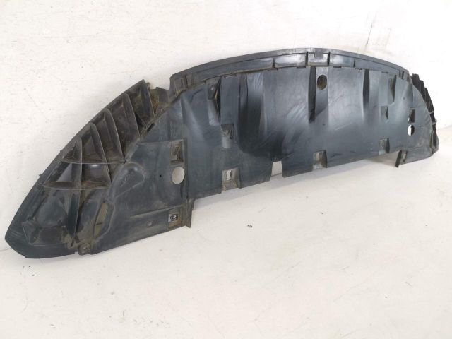 bontott MERCEDES-BENZ GLB Első Lökhárító Alsó Tálca